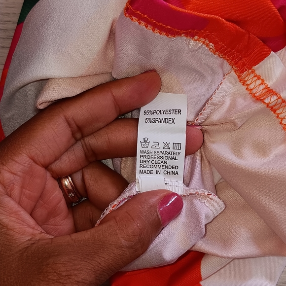 Women Fashion Graphic Printed Plus Size Ruffled Dress - Picture 11 of 11